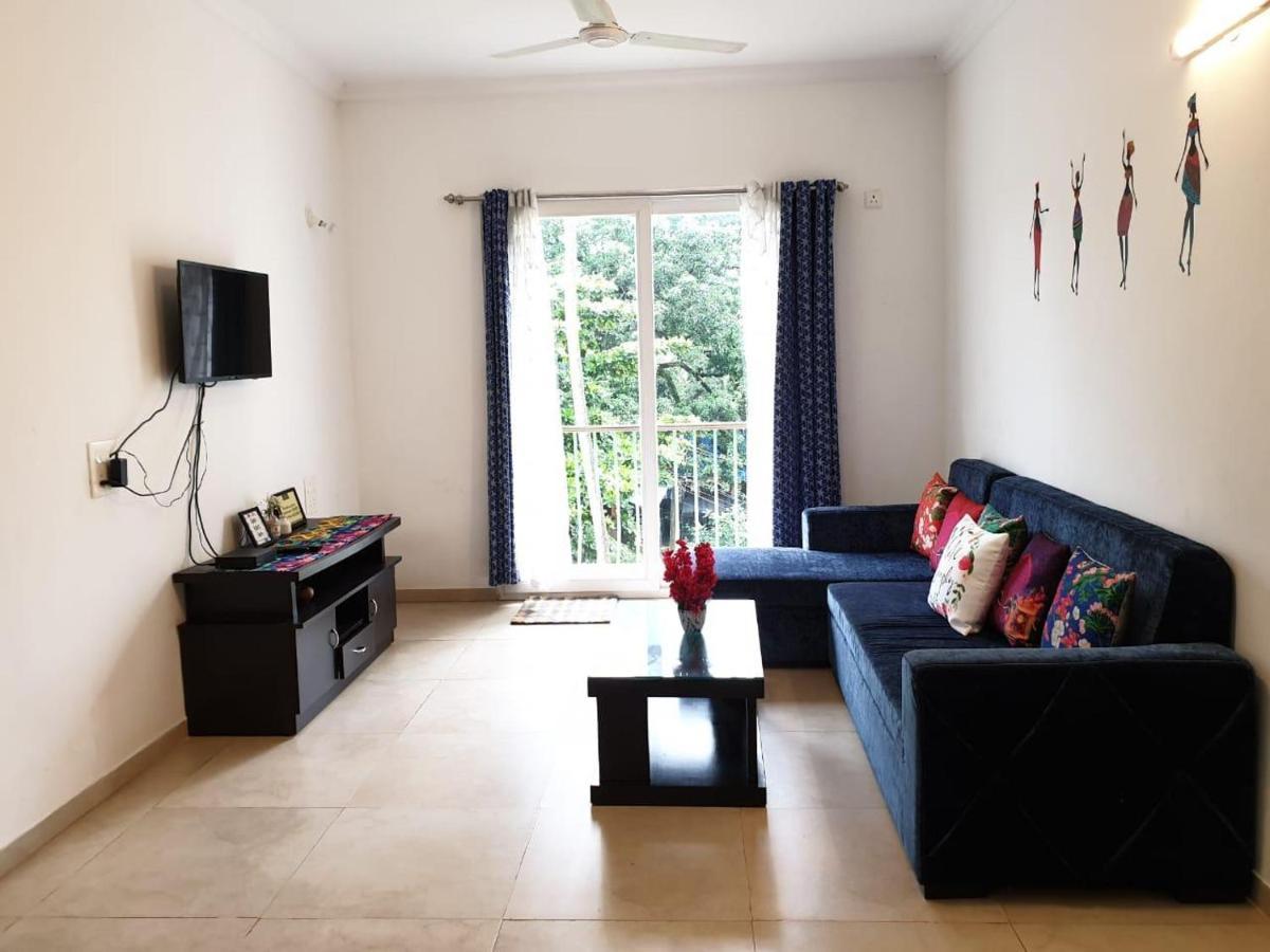 Ronnie'S Studio Apartment อาร์โปรา ภายนอก รูปภาพ