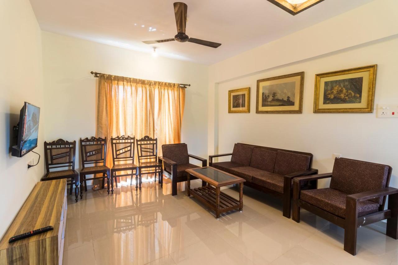 Ronnie'S Studio Apartment อาร์โปรา ภายนอก รูปภาพ