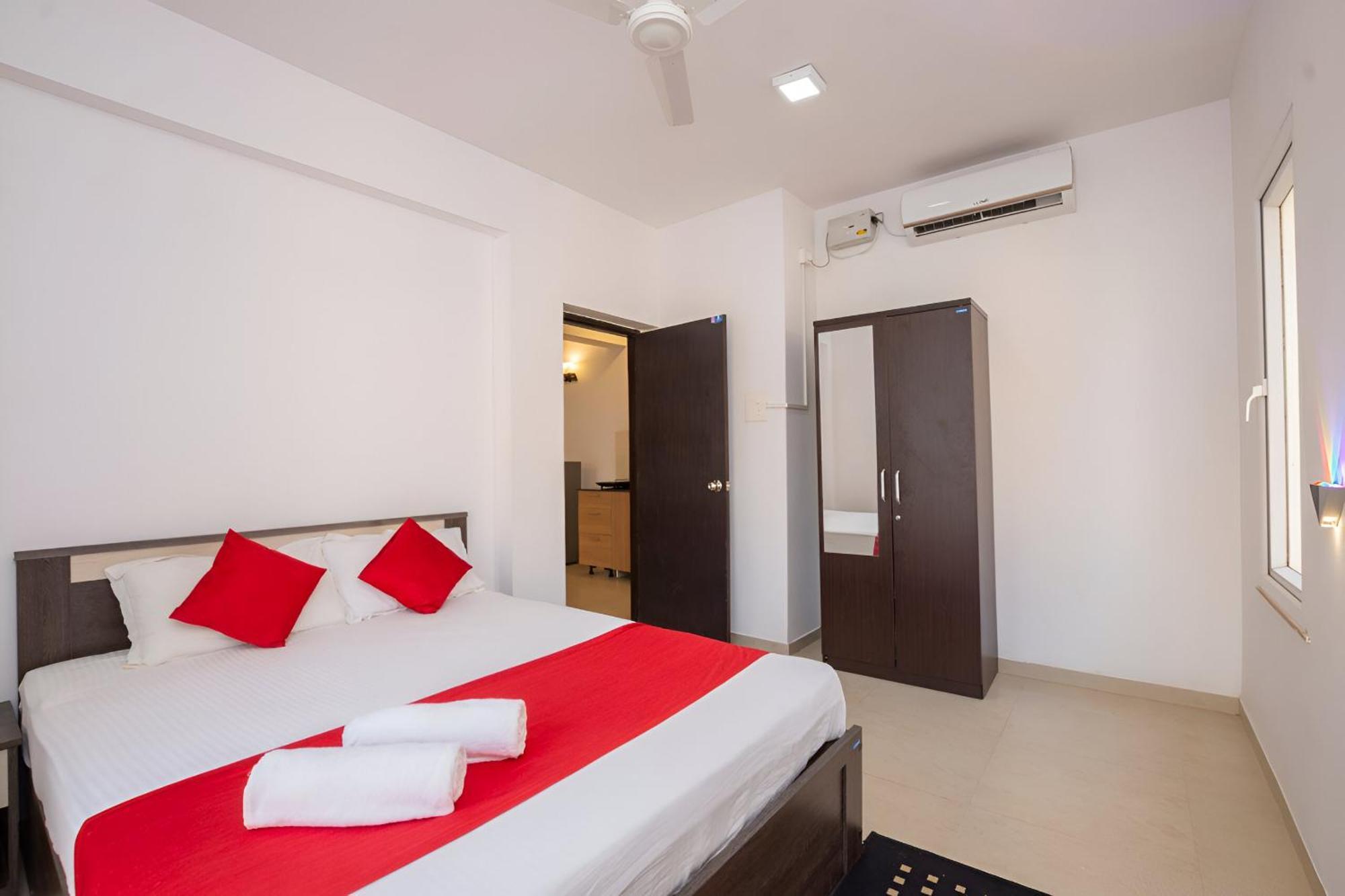 Ronnie'S Studio Apartment อาร์โปรา ภายนอก รูปภาพ